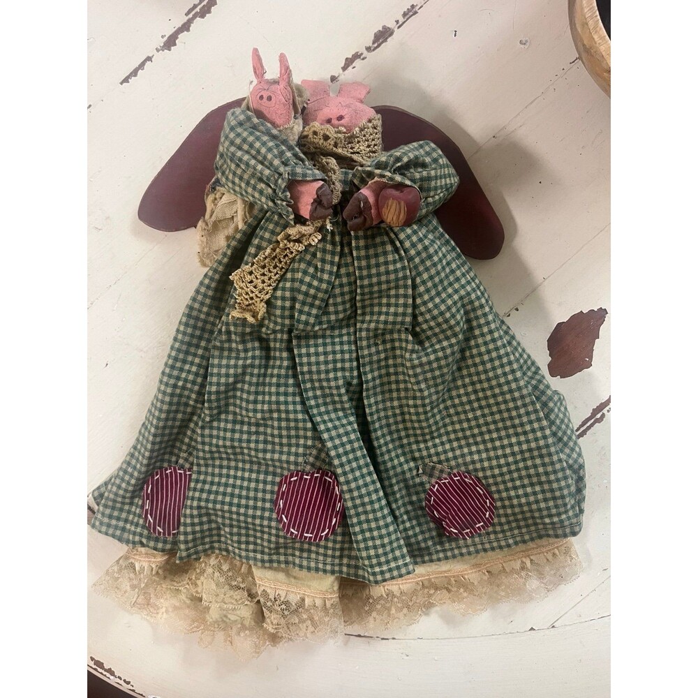 Vintage Country Pig and Baby in Gingham Dress with Apple Accents